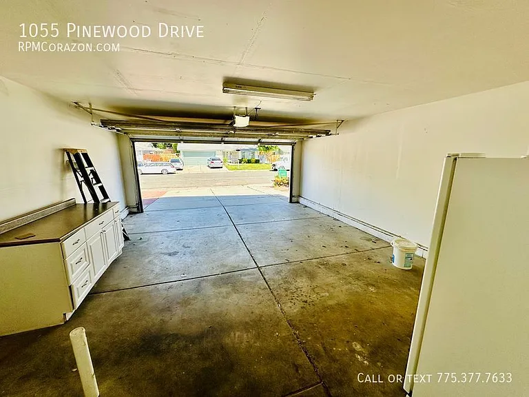 1055 Pinewood Dr — Photo 19