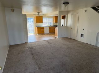 1895 11th Pl, Springfield, OR 97477