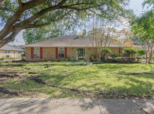1489 Castlebury Dr, Baton Rouge, LA 70815