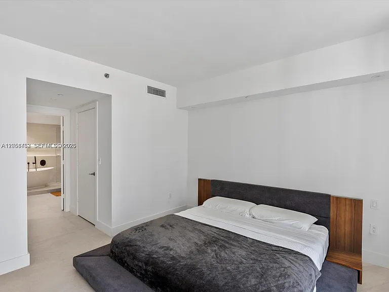 495 Brickell Ave #2305 — Photo 24
