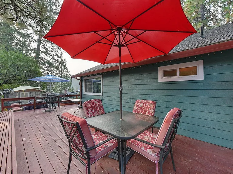 1155 Swanson Ln — Photo 37