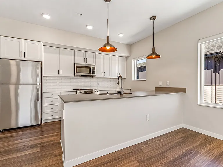 Asher Apartments - LIMITED-TIME OFFER 8 WEEKS FREE! — Photo 173