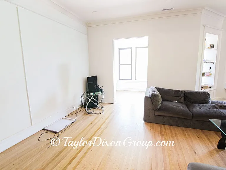 6617 S Minerva Ave #2 — Photo 7
