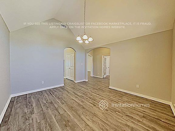 5th image of 109 Sawgrass Dr