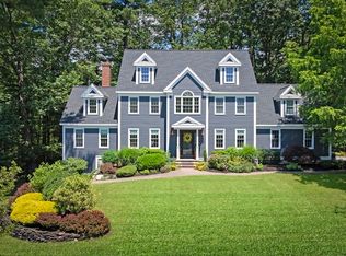 12 Tarbox Ln, North Reading, MA 01864