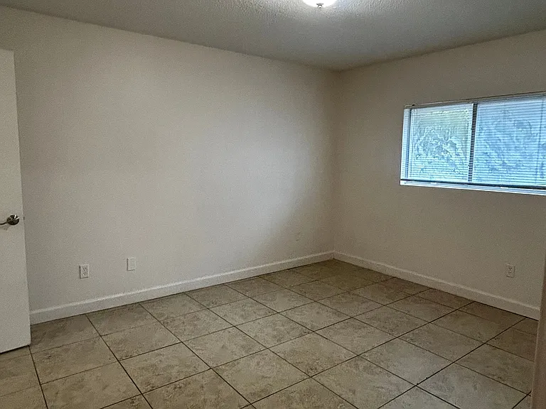 54 Blue Echo Ct — Photo 12