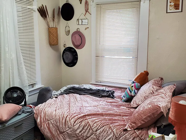 15 Bay St #2L — Photo 5