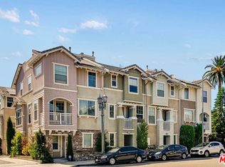 1233 N Wilcox Ave, Los Angeles, CA 90038
