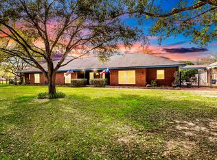 21407 Cypress Rosehill Rd, Tomball, TX 77377