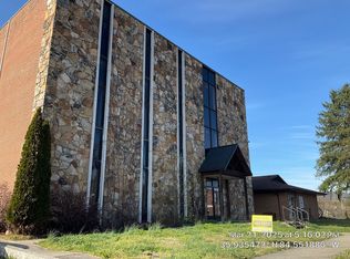  00415D - North Point Apartments, Harriman, TN 37748
