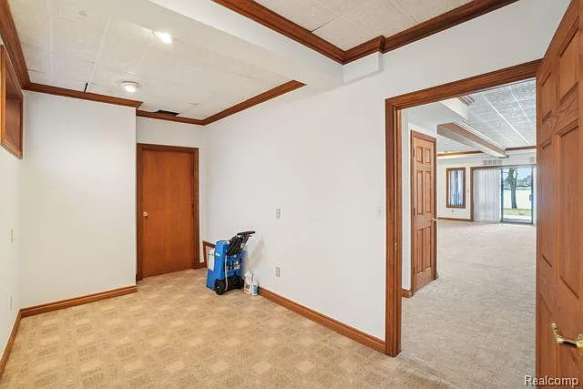 3641 Mann Rd — Photo 37