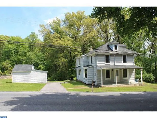 1724 Ramich Rd photo 1