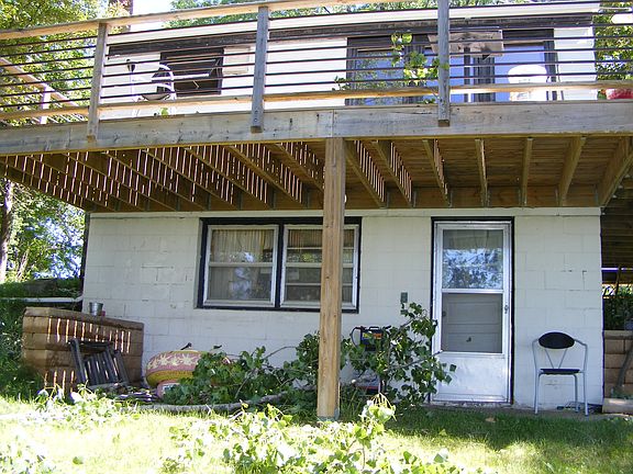 3rd image of 18185 N Lake Ln