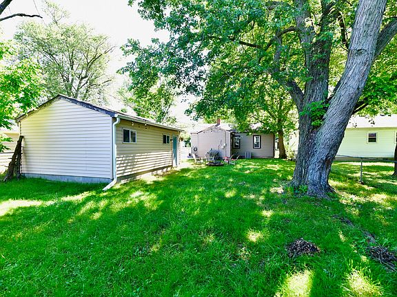 5th image of 1216 Brandt Dr