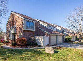 20 Cherrywood Dr, Stoughton, MA 02072