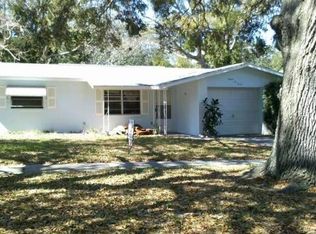 2220 Nellie St, Largo, FL 33774