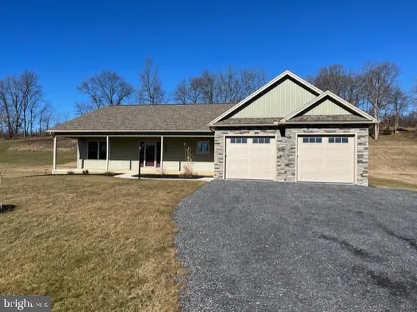 127 Foxglove Dr, Spring Mills, PA 16875