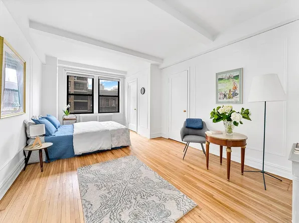 457 W 57th St #603, New York, NY 10019
