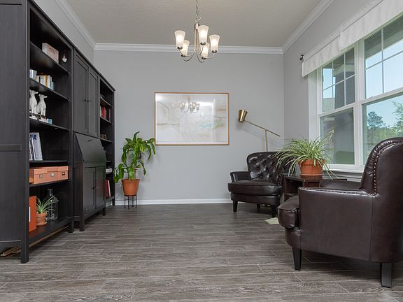 4th image of 40 Little Owl Ln