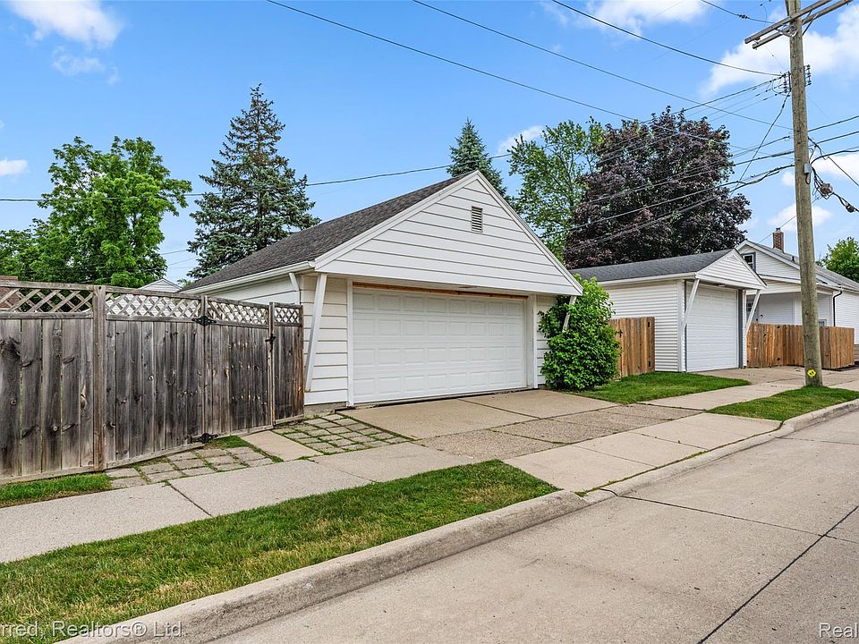 22265 Nowlin St, photo 23