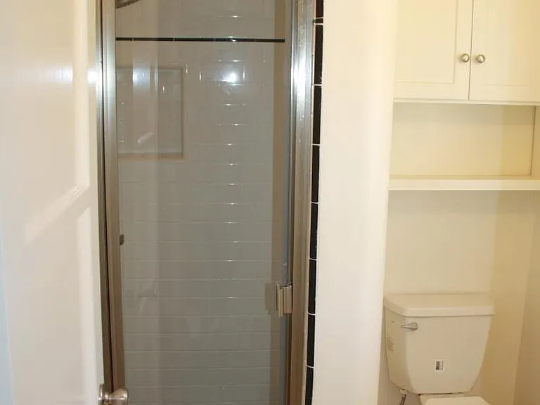 4047 Duquesne Ave #B — Photo 12
