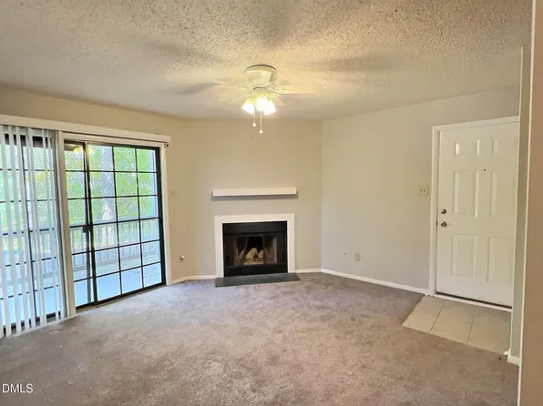 3803 Chimney Ridge Pl APT 3, Durham, NC 27713