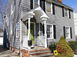 2300 Scholl Rd, University Heights, OH 44118