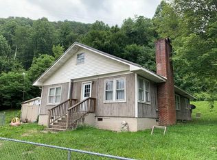 17949 State Route 122, Hi Hat, KY 41636