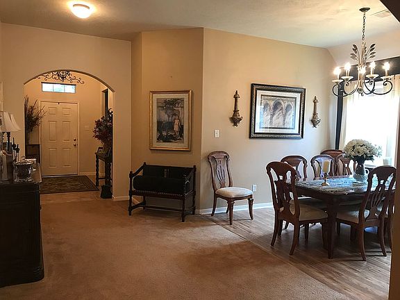 3rd image of 15115 Sierra Sunset Dr