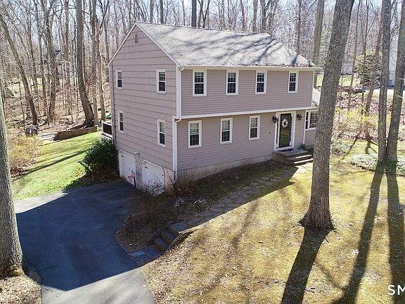 2nd image of 138 Airline Road