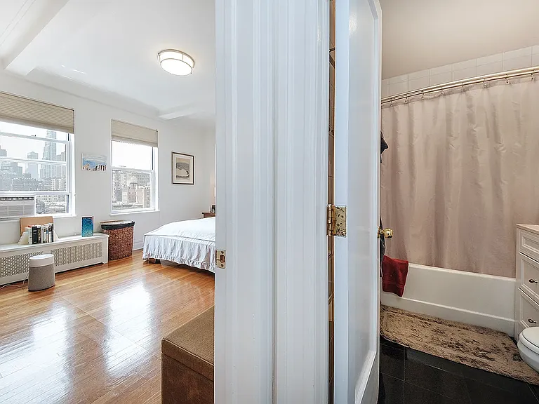 124 W 79th St #9D — Photo 10