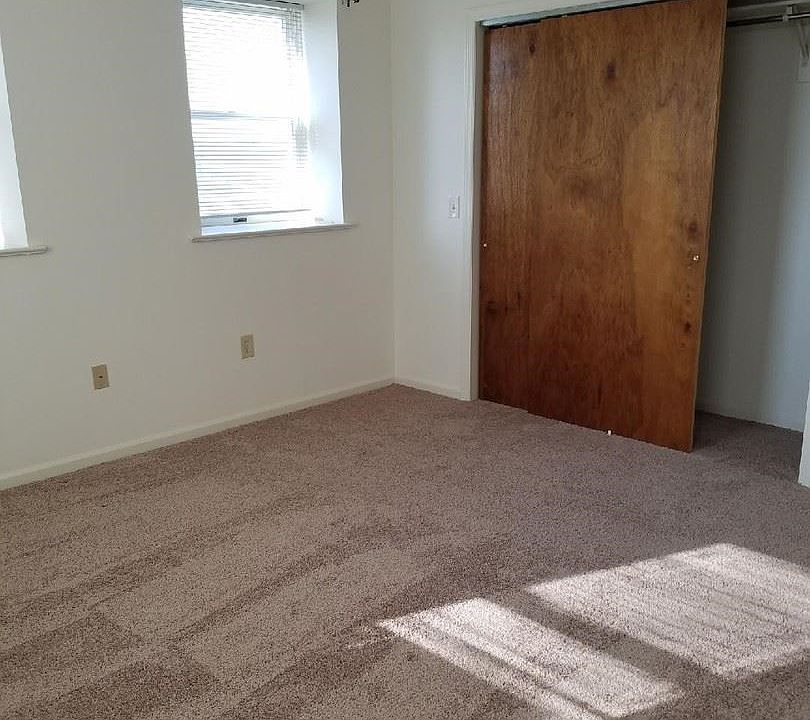2nd image of 420 W Penna Ave APT 301