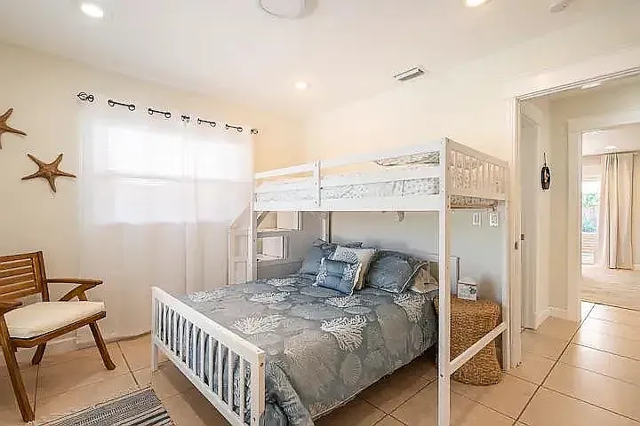 1268 Lake Shore Dr — Photo 18