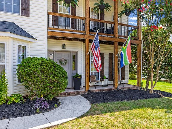 3rd image of 102 Nims Spring Dr