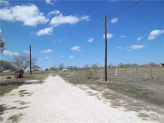 2nd image of 11928 Underwood Dr