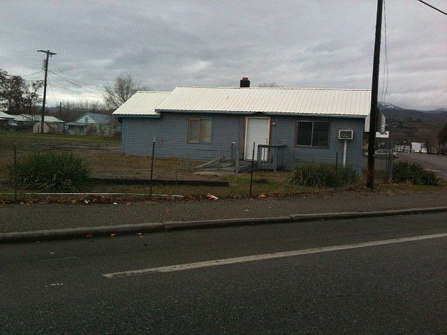 1st image of 525 Omak Ave