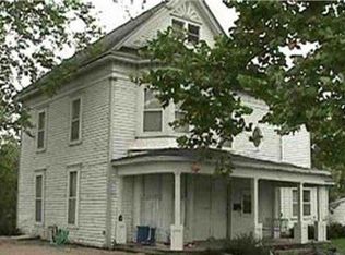 207 E Poplar St, Bloomfield, IA 52537