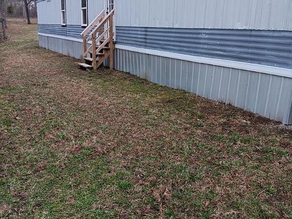 3rd image of 3815 Blaylock Rd