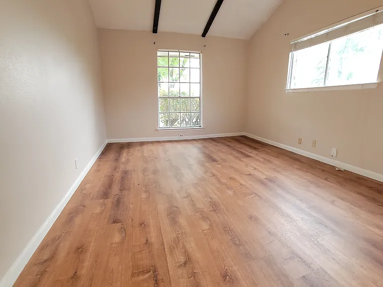 2115 Cedar Run Dr — Photo 11