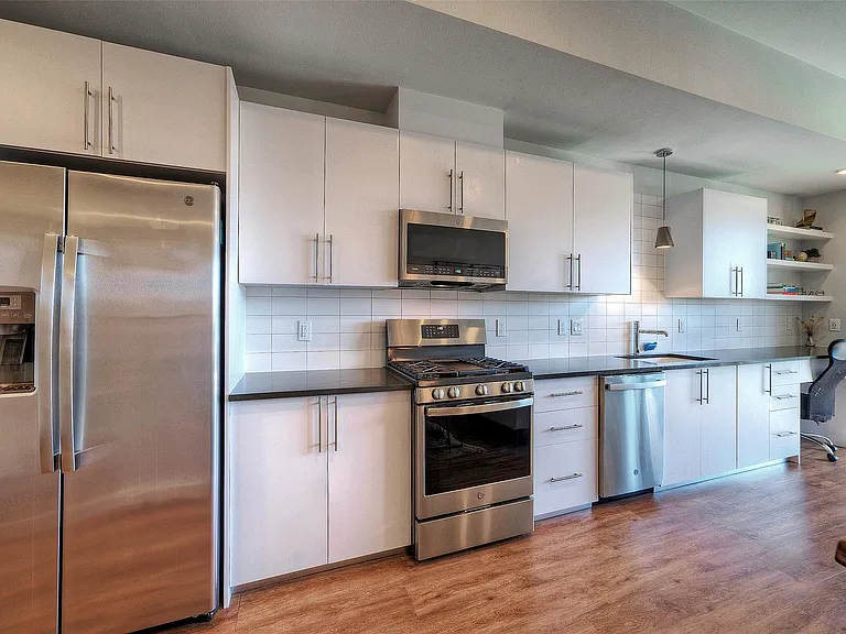 4004 Banister Ln #207 — Photo 5