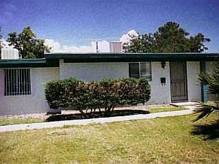 1st image of 3912 S Evergreen Ave #155
