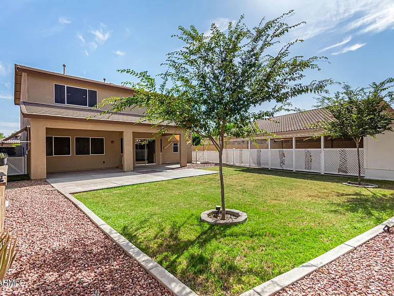 8382 W Mary Ann Dr — Photo 2