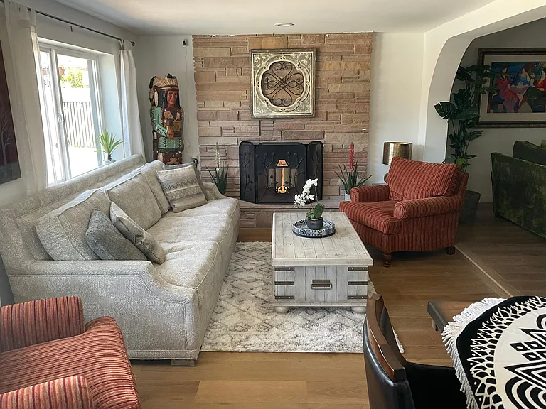 4344 E Clarendon Ave — Photo 21