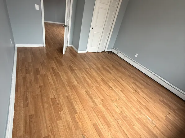 27 Edgewood St Unit 3, Hartford, CT 06112