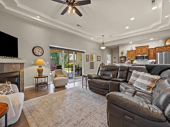 5th image of 8701 W Clearwater Pl