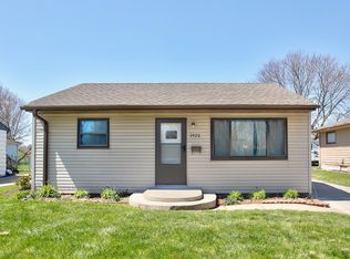 2426 S 13th St, Council Bluffs, IA 51501