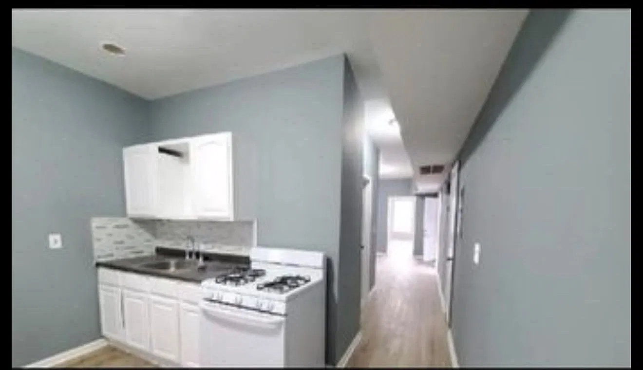 794 Bergen St — Photo 3