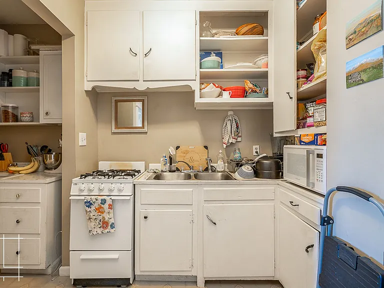 426 King Ave — Photo 5