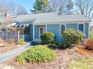65 Fifer Ln #65, Lexington, MA 02420
