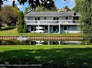 10345 Lafayette Ln, Dimondale, MI 48821